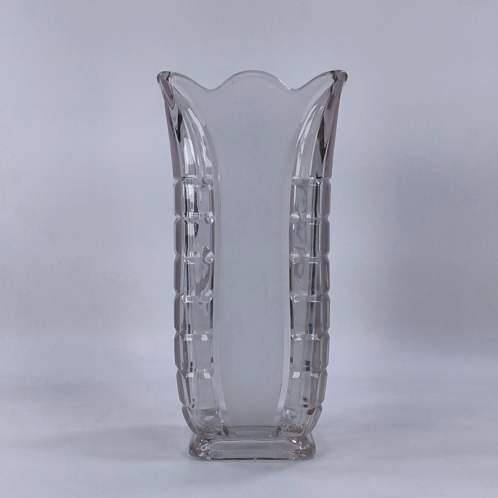Vintage Hidalgo Clear Glass Scalloped Vase Frosted Panels Block Cut 9.5"